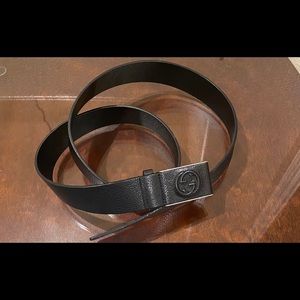 Black Gucci logo belt